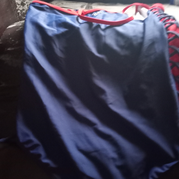 Name brand bathing suit - Picture 2 of 3